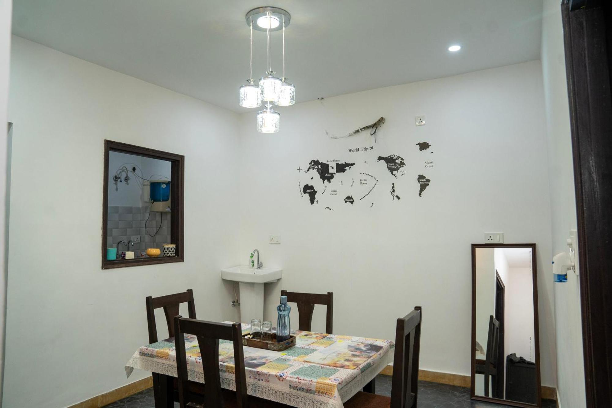 Footprint Hostel Udaipur Eksteriør billede